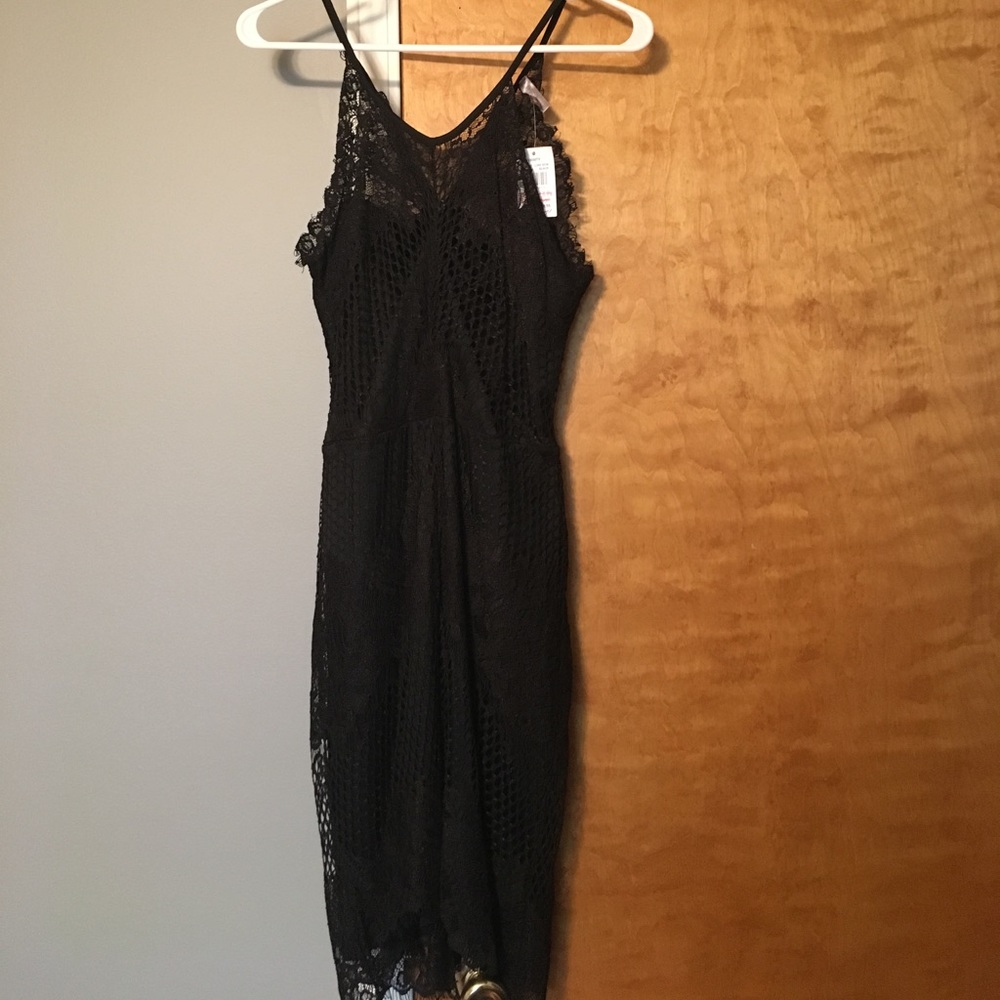 Fitted black dress